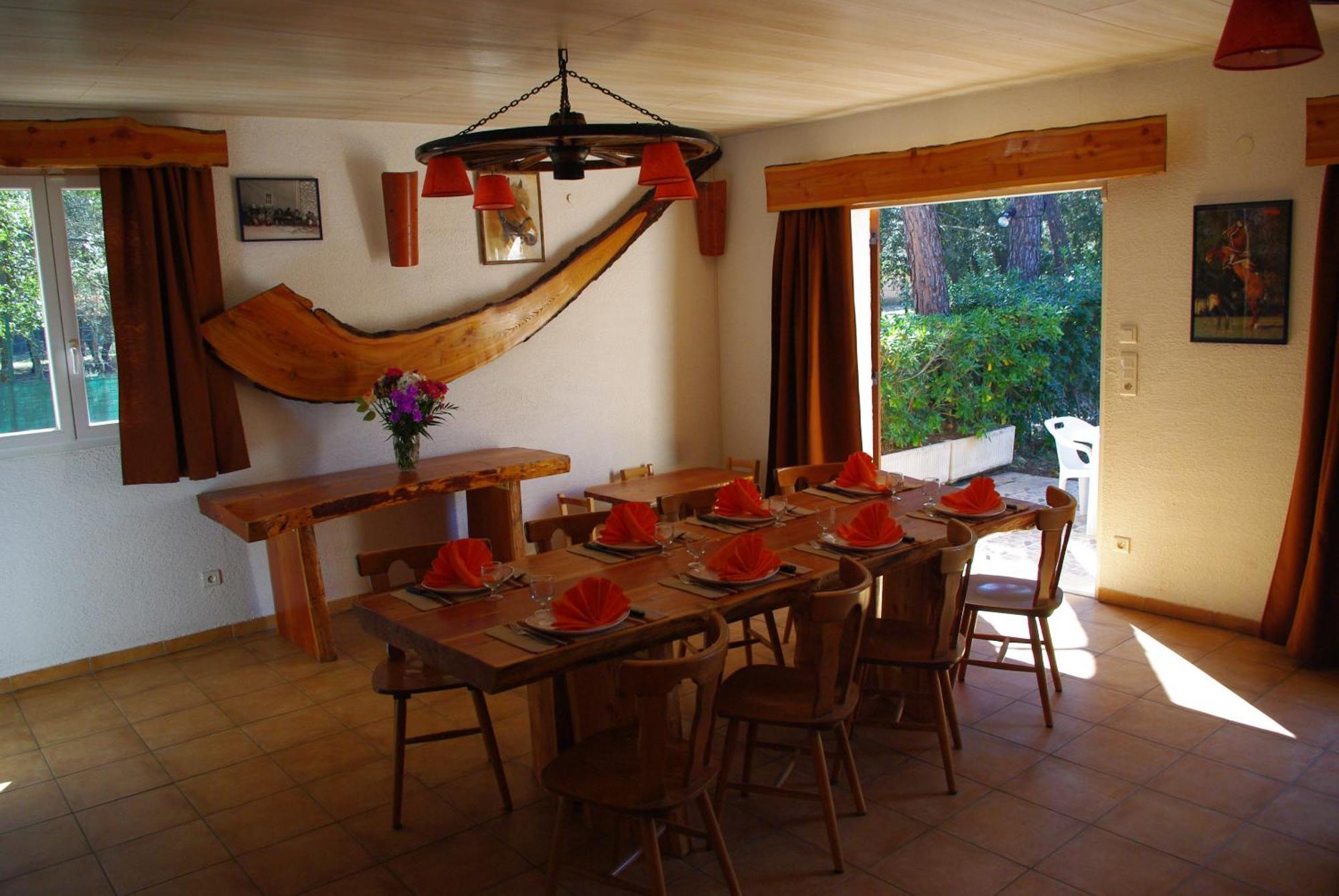 Location Villa Et Studios Roquebrune-sur Argens Exterior foto