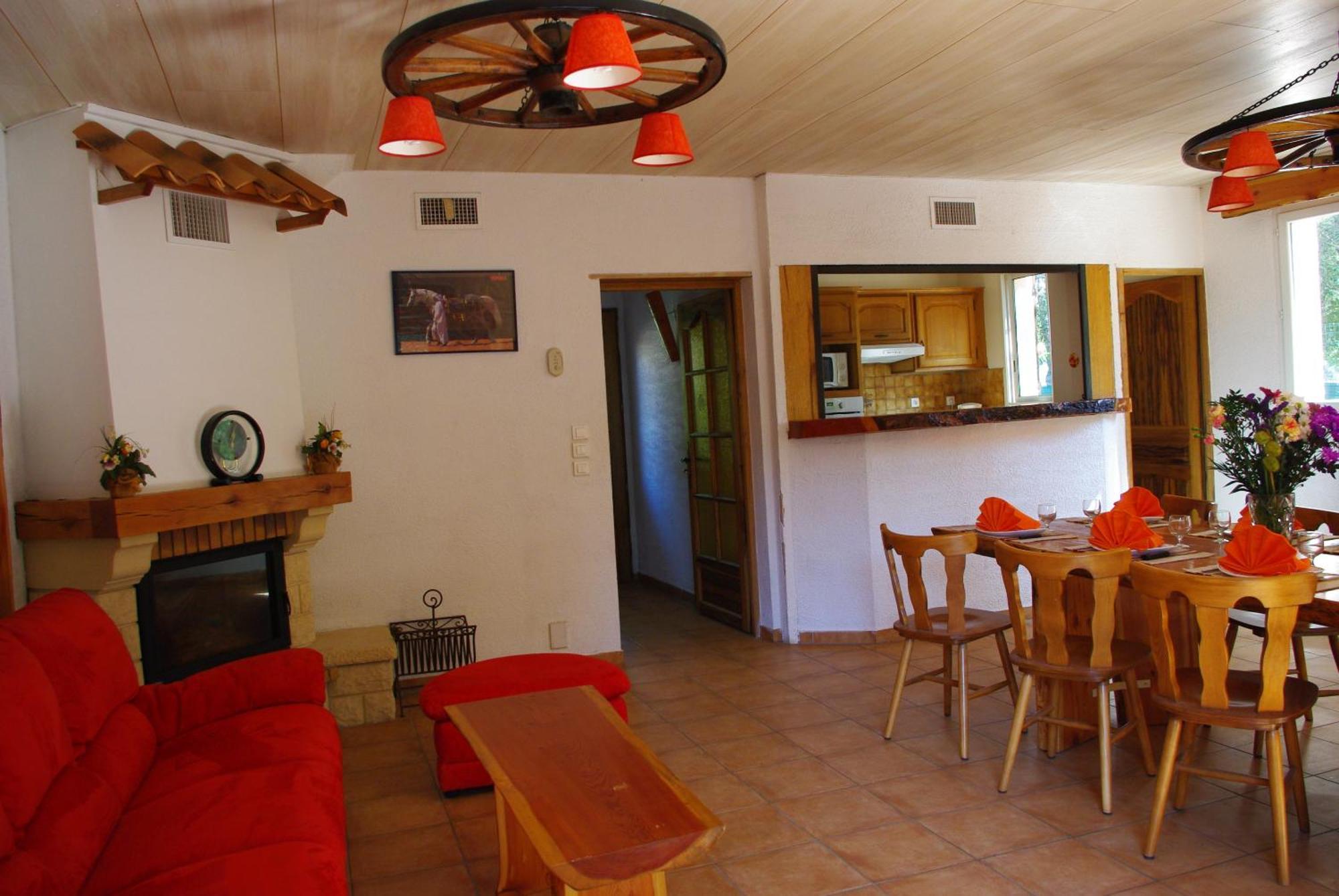 Location Villa Et Studios Roquebrune-sur Argens Exterior foto