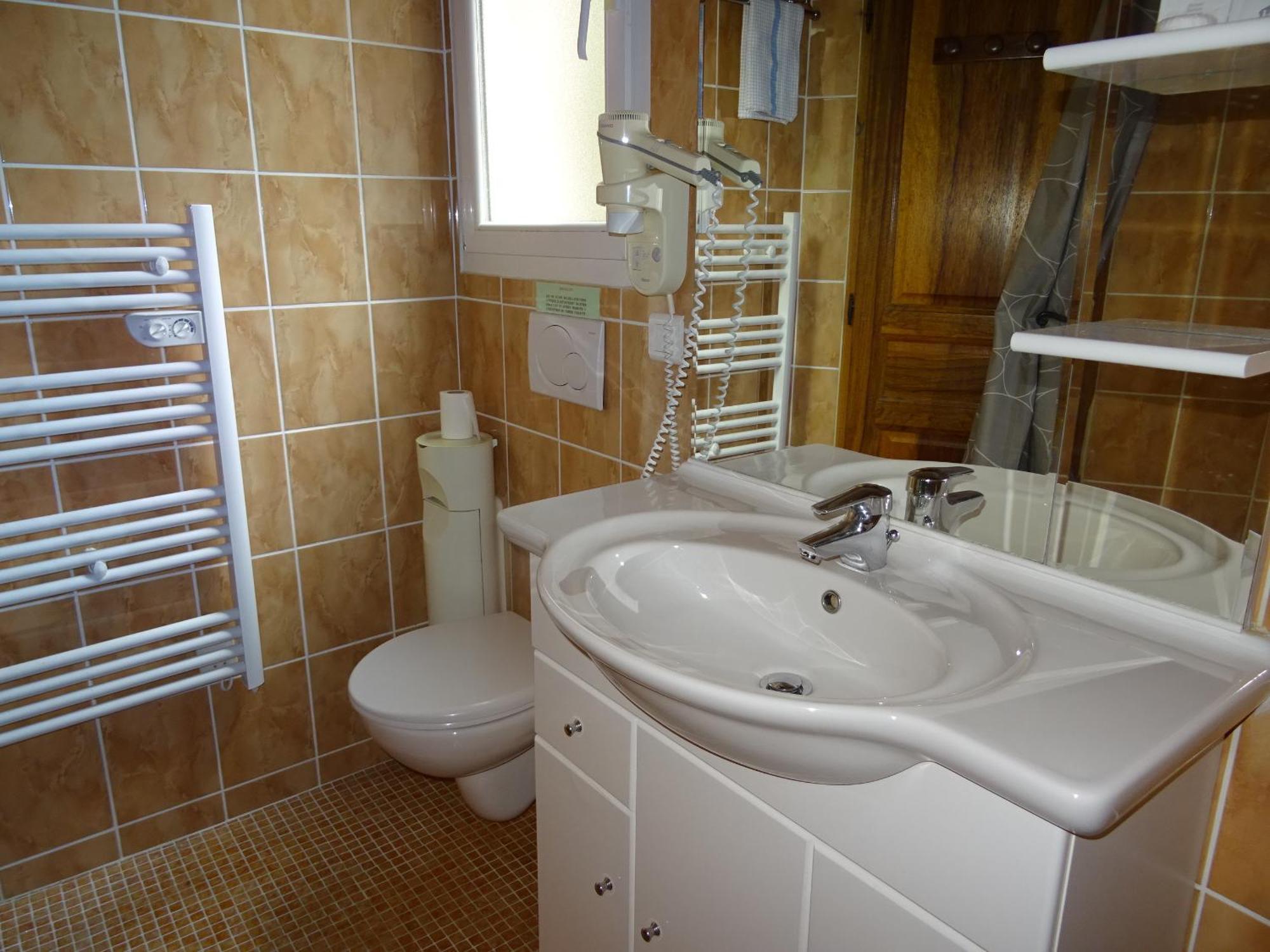 Location Villa Et Studios Roquebrune-sur Argens Exterior foto