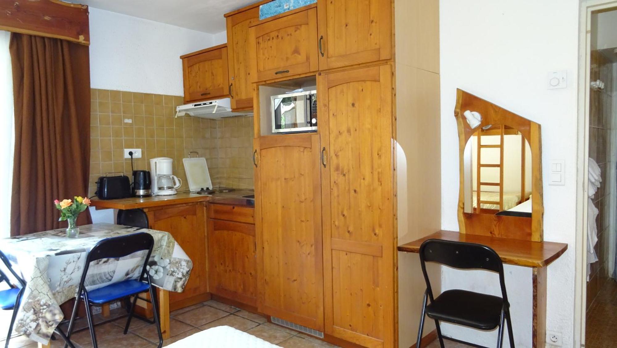 Location Villa Et Studios Roquebrune-sur Argens Exterior foto