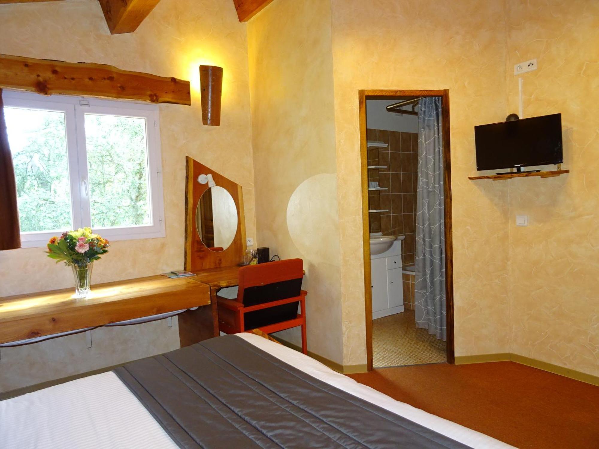 Location Villa Et Studios Roquebrune-sur Argens Exterior foto